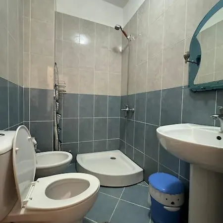 Holiday home Kompleksi Lura 1