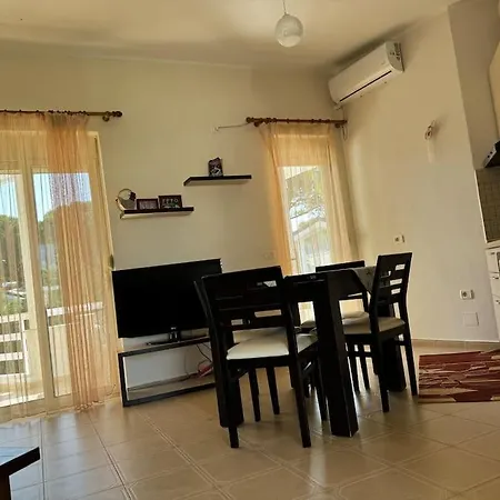 Kompleksi Lura 1 * Durrës