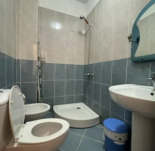Casa de Férias Kompleksi Lura 1