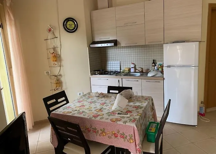 Kompleksi Lura 1 Casa de Férias